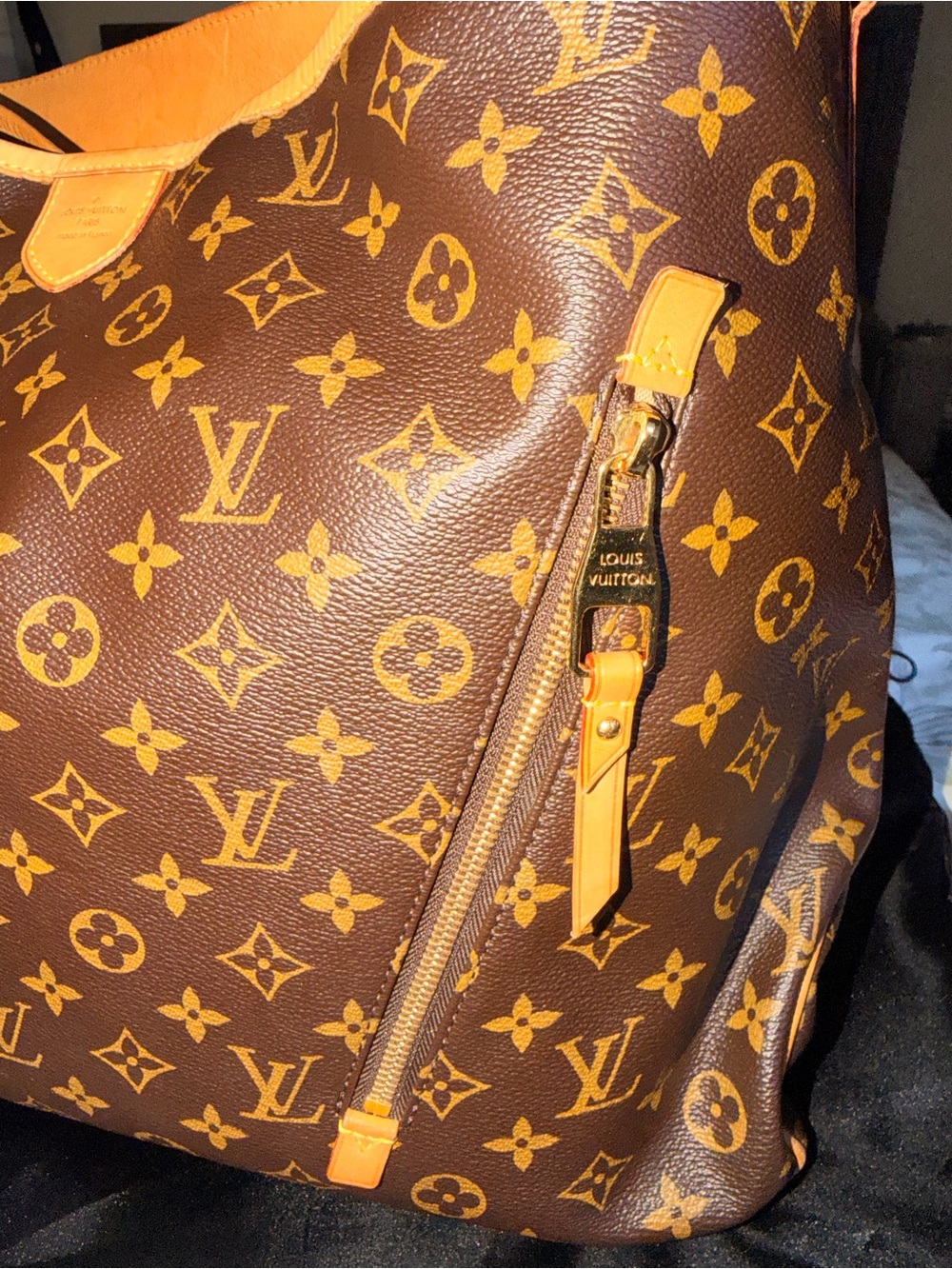 Louis Vuitton Monogram Canvas Hobo Bag in Brown Delightful GM - Picture 5 of 9